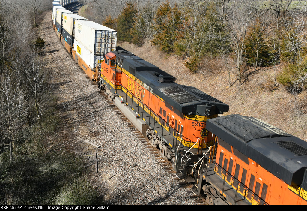 BNSF 5318 Roster shot